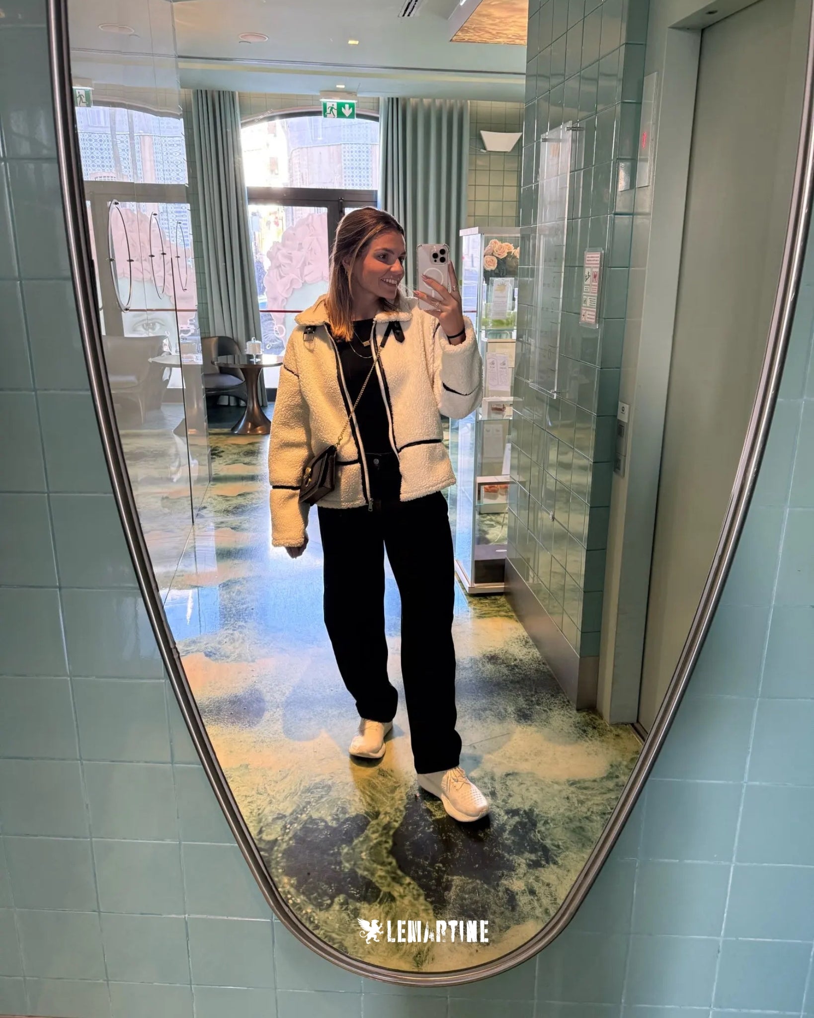 Jaqueta de Lã Feminina Goyar Europa | Lemartine