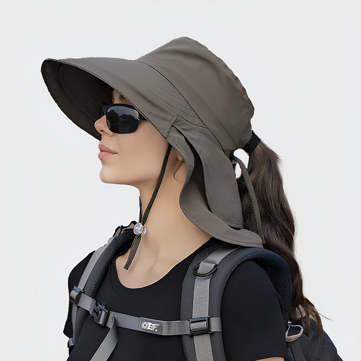 Chapéu Feminino Outdoor UV+ com Abertura para Cabelo